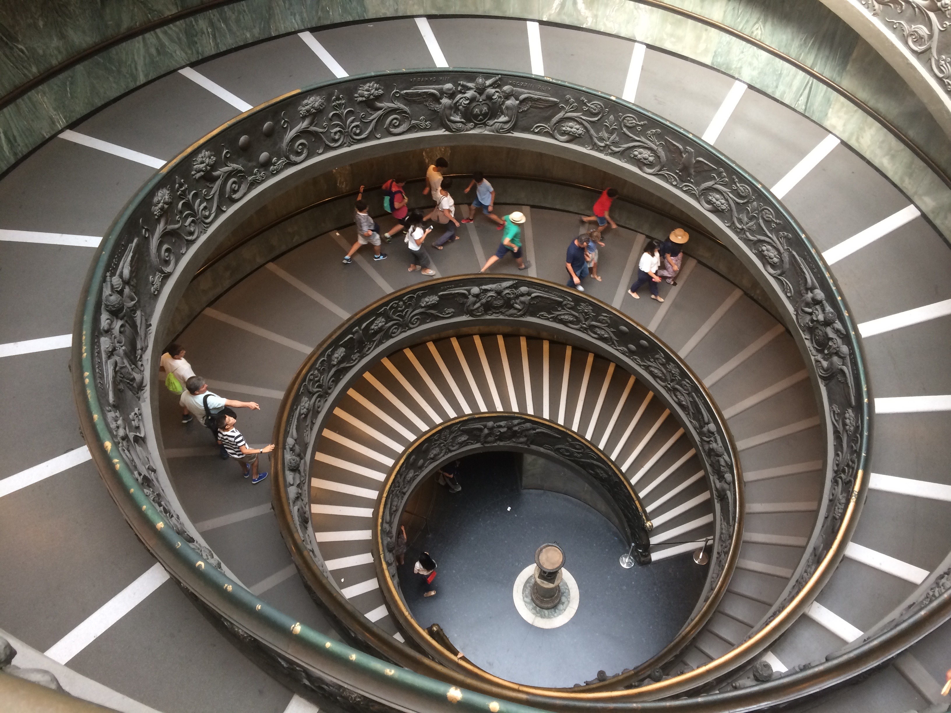 5678E330-D5BF-42F5-A0B3-47073CB5A901